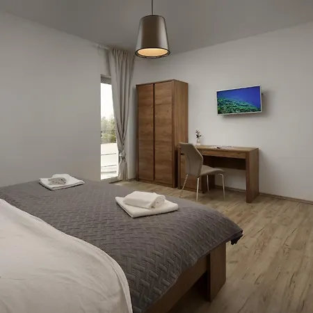 San Polo Max In Istria Up To 8 People With Heated Pool & Pet Friendly Divšići